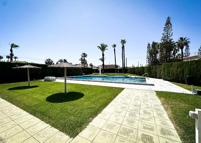 公寓 Beachfront Primera Linea 1-11 *