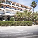 Beachfront Primera Linea 1-11 * أوريويلا
