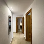 Beachfront Primera Linea 1-11 شقة